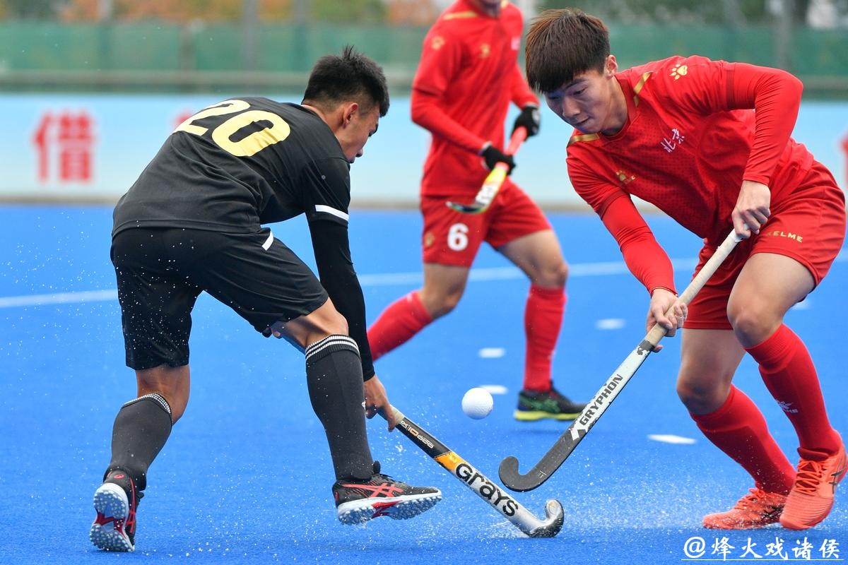 中国曲棍球队冬训规模创新高 中国曲棍球队冬训规模创新高
