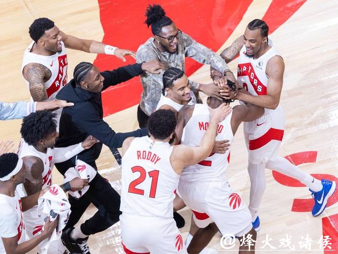 拉文36分公牛力克绿军3连胜 篮网送猛龙6连败